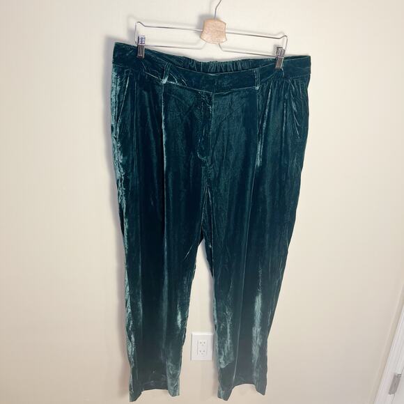 Old Navy Women's High Waisted Taylor Trousers Velvet Green Size XL - Picture 3 of 10